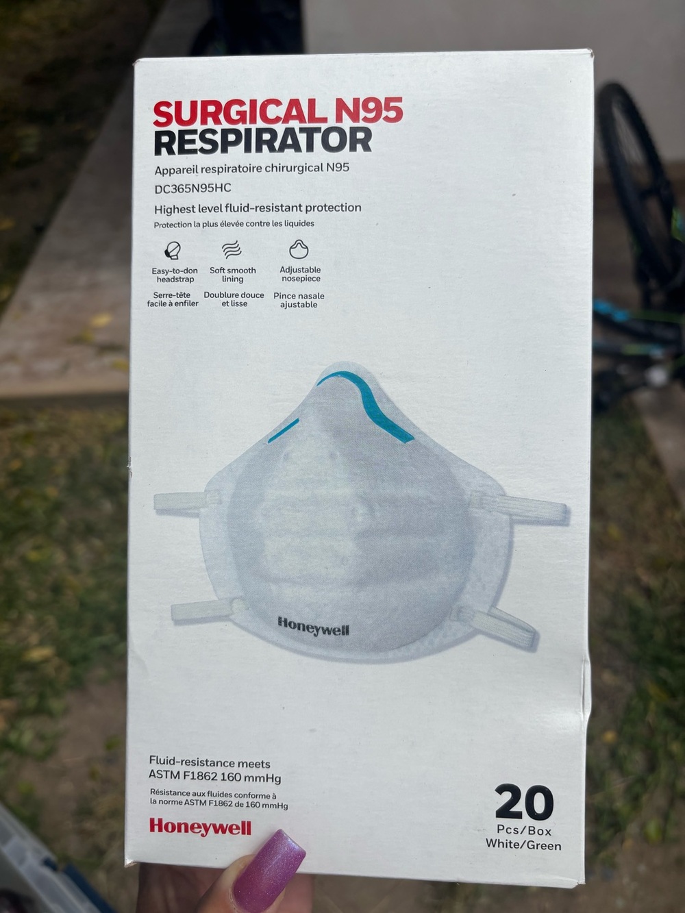White Surgical N95 Respirator - 20 Pack